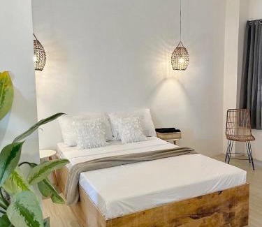 Basak Apartment | New Modern Suite Near Airport & Beach