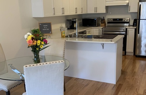 Bowmanville House | New modern townhome