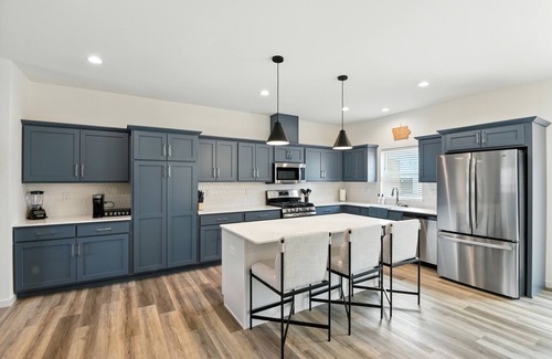 Weber House | NEW! Modern Townhome Retreat in Prime Location