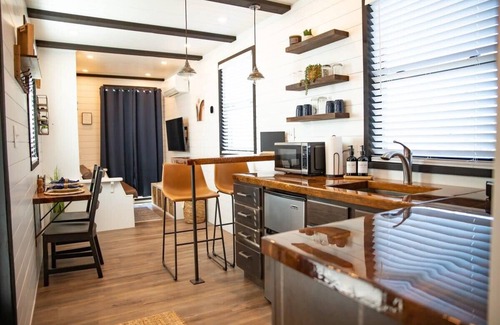 Alpine House | New! Moonlight Ridge-Shipping Container Home