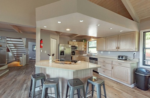 Paradise Point House | New! Moonlight View: Lake Access, Hot Tub, Fireplace, Fire Pit!