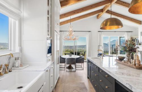 Eden House | New Mountain Luxury and Wellness Retreat Full Home