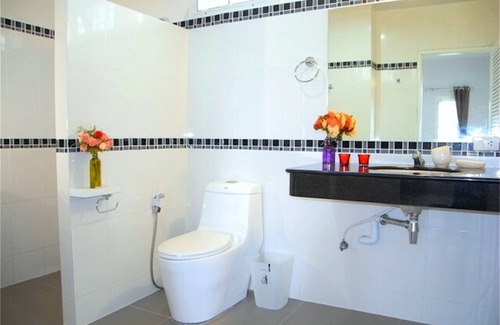Nai Harn House | New near the beach Nai Harrn