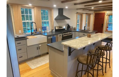 Bar Mills Other | *NEW* Newly Renovated Spacious 1700s Historic Farmhouse