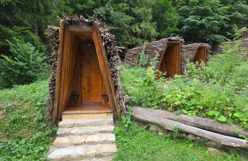 Gura Teghii Other | New Old Village