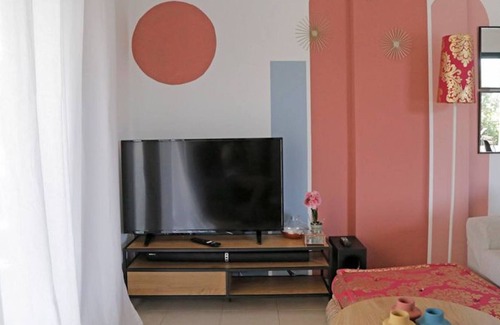 Aigialeia Apartment | New-olivaholidayhomes - Pastel Studio +pool