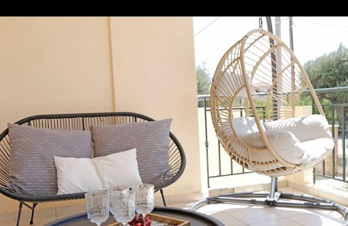 Aigialeia Apartment | New-olivaholidayhomes - Pastel Studio +pool