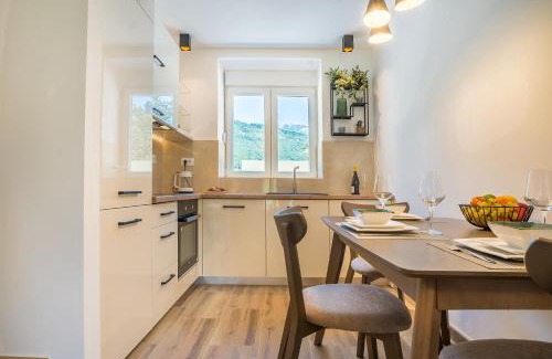 Mrcevac Apartment | New! Olive Hills