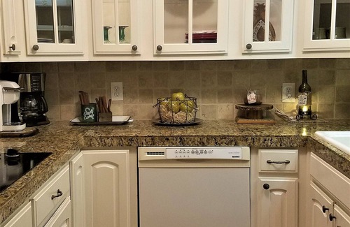 Waco House | NEW ON MARKET!, CUTE, UPDATED, Home in beautiful area of WACO,10 MIN. from SILOS