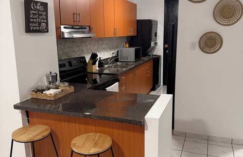 Dorado del Mar Apartment | New on the market! Recently remodeled 2-bedroom apartment in pleasant Dorado