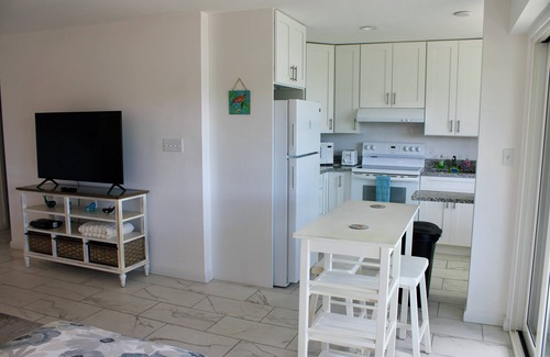 South Coast Condo | NEW- Peace of Paradise - Waterfront Condo