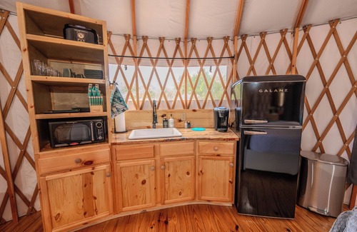 Bandera Cabin | NEW! Peacock/River Yurt Village/Couples Yurt/Hot Tub/Close to Town!