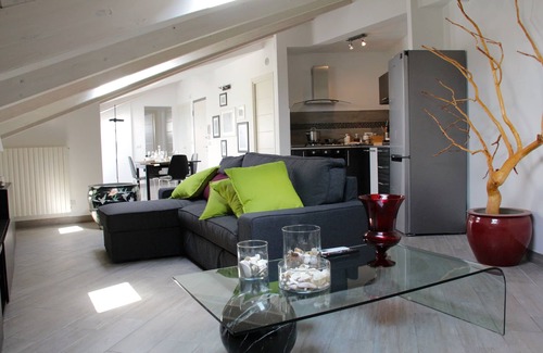 Bordighera Apartment | New penthouse with view