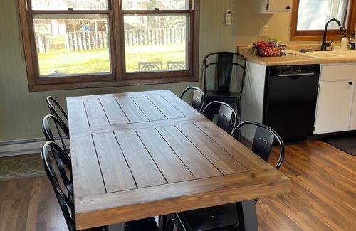 Piedmont House | New, pet and family friendly home! Centrally located in the Black Hills