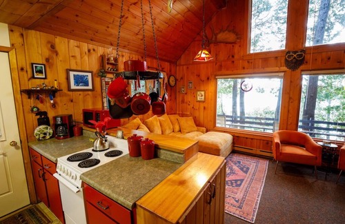 Grand Marais Cabin | NEW POPLAR LAKE LISTING! "Up the Gunflint Trail!" 2 bdrm., 1 ba. lakefront cabin