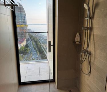 Old Boulevard Apartment | New Premium Apartment with Sea View