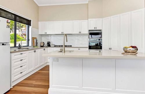 Fishing Point House | New Property Shimmer Shores Absolute Waterfront Retreat at Fishing Point, Lake Macquarie