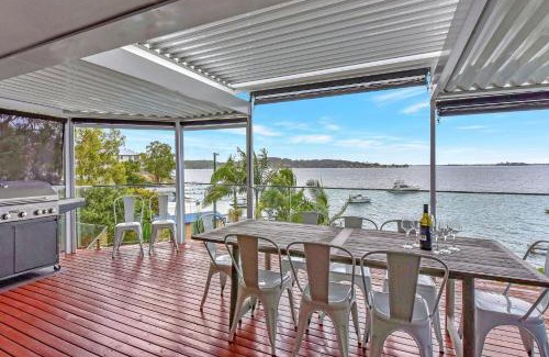 Fishing Point House | New Property Shimmer Shores Absolute Waterfront Retreat at Fishing Point, Lake Macquarie