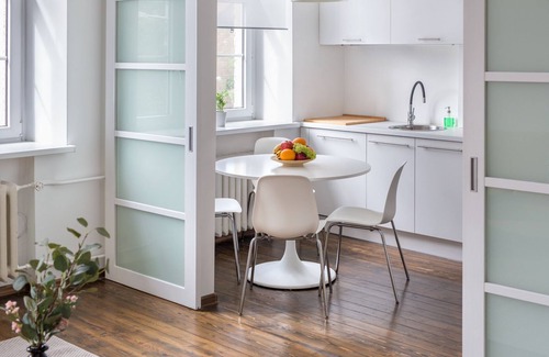 Old Town Apartment | New Quiet & Cozy Apt in old town free parking Pamenkalnio