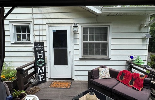 Rochester Apartment | New/Quiet/Woodsy n2 min-490/590-City