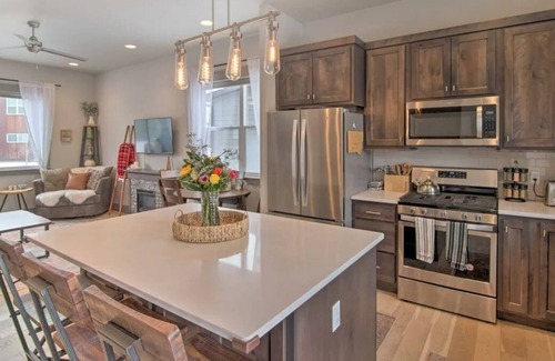 Four Corners House | NEW! Recently Built Home w/ Hot Tub & River Access