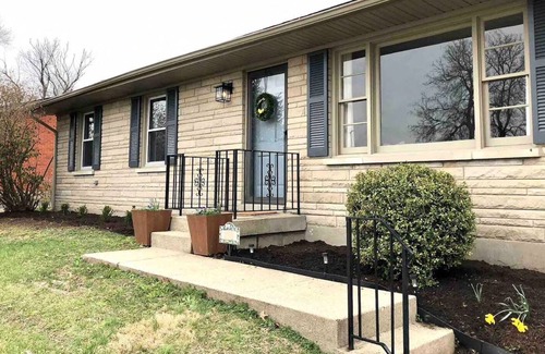 Lexington House | New Remodel with Private Backyard! 1 minute walk to dining and retail!