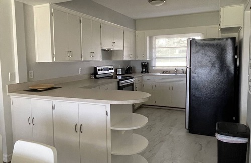 Winter Haven House | New remodeled Lakefront Vacation Home on the Chain of Lakes in Winter Haven