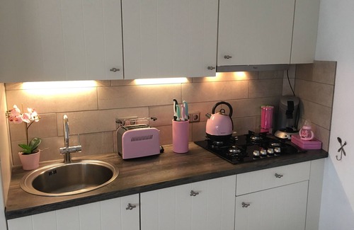 Julianadorp aan zee House | NEW renovated house, childfriendly,by the sea,holiday park,fireplace,wifi,2bikes