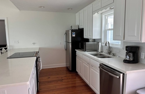 Port St. Joe House | New rental 1 level on Beach Sunset Sunrise Views & Huge Deck furthest NORTH Cape