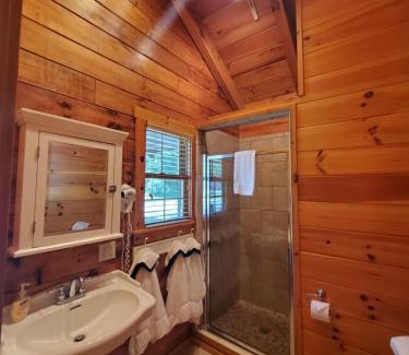 Galax Resort | New River Trail Cabins