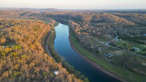Cotter Other | NEW RIVER VIEW Cliff Dome Glamping @ White River, minutes to fishing, hikes!
