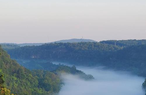 Cotter Other | NEW Romantic CLIFF GLAMPING w Vista Views of WHITE RIVER, Minutes to fishing and hikes!
