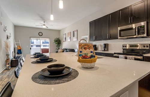 Desert View Village Condo | New ★ Scottsdale Upscale Living ★ Shops ★ Dining ★