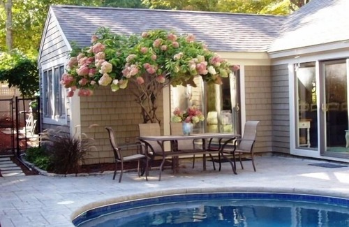 Mews Village House | New Seabury Pool Home