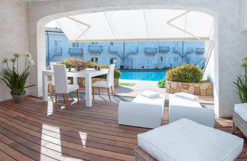 Palau House | New Seaside House with Swimming Pool