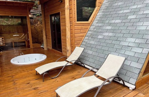 San Jose del Pacifico Ski Chalet | New Secret Chalet in Magic Forest with Starlink