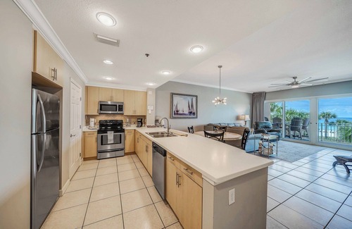 Thomas Drive Condo | NEW Sterling Beach 204! Spacious, Beachfront, Heated Pool, Grills & FREE Golf