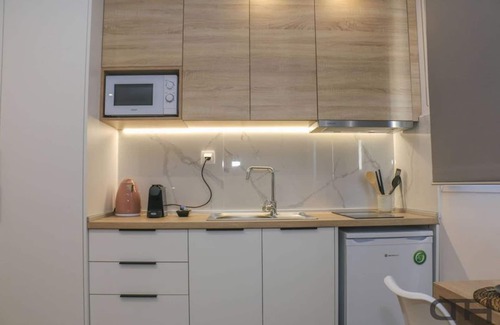 Thessaloniki City Centre Apartment | New Studio 4 Downtown Thessaloniki-fully Equipped