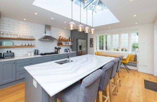 Frant House | NEW Stunning 3BD Family Retreat Tunbridge Wells