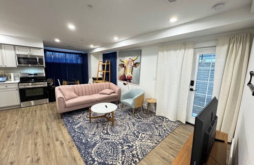 Washington Apartment | NEW Stylish 2BR Apartment in DC with Easy Parking