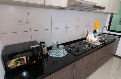 Johor Bahru Apartment | 【NEW!】Stylish Artsy 2Br With Bathtub Molek Regency