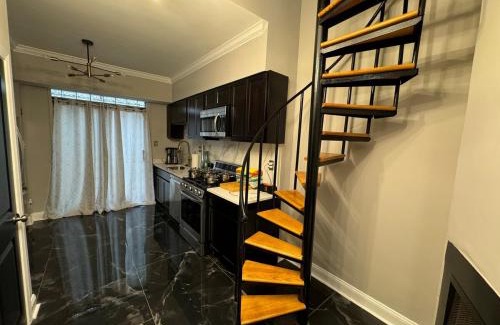 Park View House | NEW Stylish Townhouse in DC