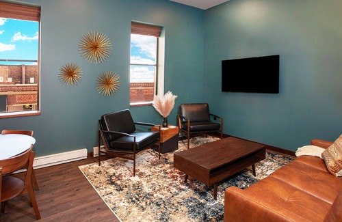 Downtown - Waterfront House | NEW! Suite 3, Great Location, King Bed, Sleeps 4