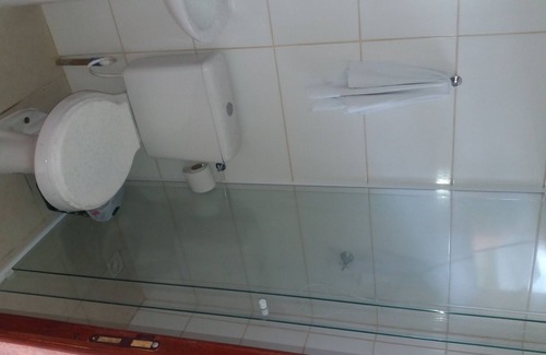 Praia dos Amores House | New Suite at R $ 66.00 per Night. 50m from Balneario Camboriu