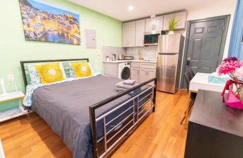 Graduate Hospital Apartment | New! Suite near Rittenhouse Square