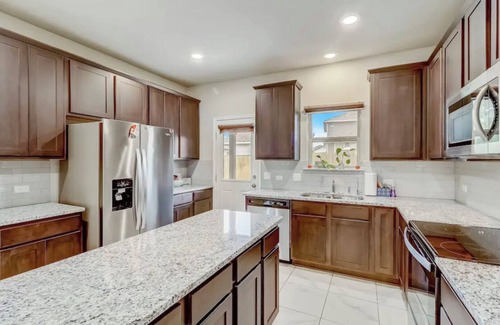 Wetmore House | NEW! Texy-Mexy Bungalow: Spacious 3-Bedroom House w/Full Access & Pets Welcome!