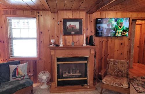 Kalkaska House | New! The Bear Lake Hideaway - Very Cute & Cozy!