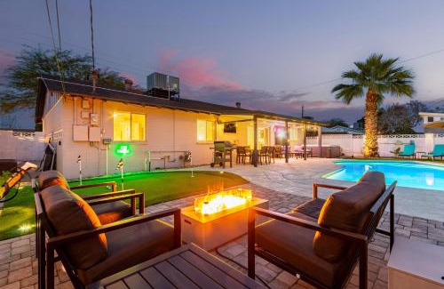 Cox Heights House | NEW The Mesquite Retreat on Oak Entertainers Oasis