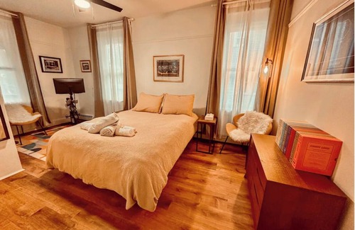 Saugerties House | New! Thoughtful and Cozy Craftsman Waiting for You! Walk to village center!