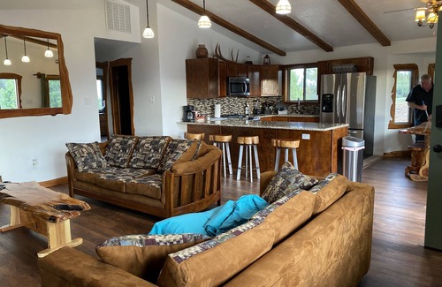 Timberon Cabin | New! Timberon Billy The Kid Cabin 2BR, Cozy and Spacious w/Amazing Views